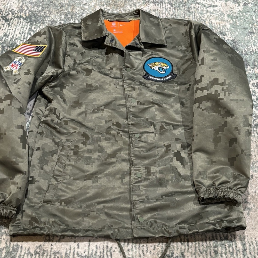 Jacksonville Jaguars Nike Camo 2019 Salute to Service Sideline Medium Jacket